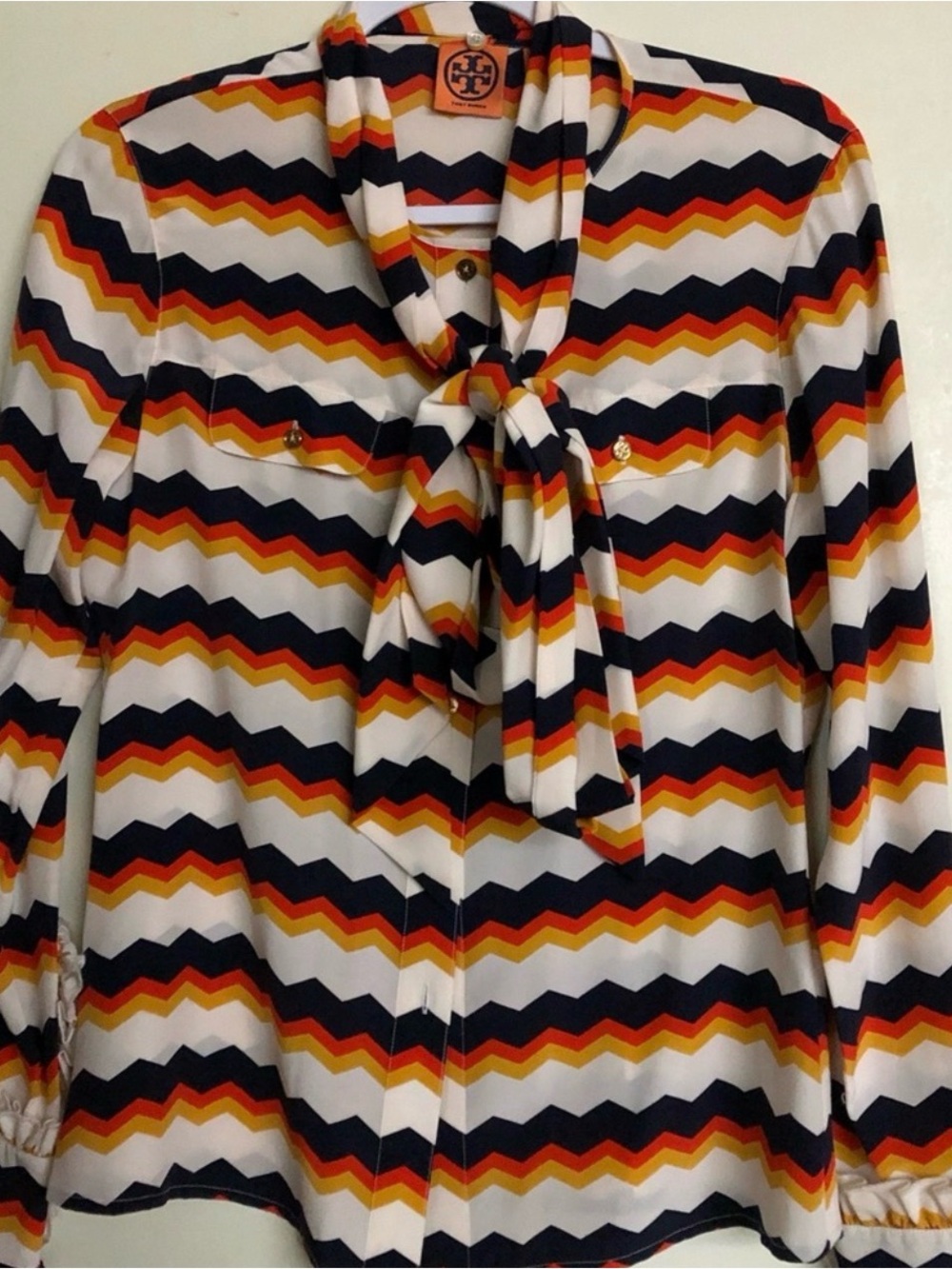 Tory Burch Silk Chevron Zig Zag Tie Neck Blouse Orange Navy Button Down Top Sz 4